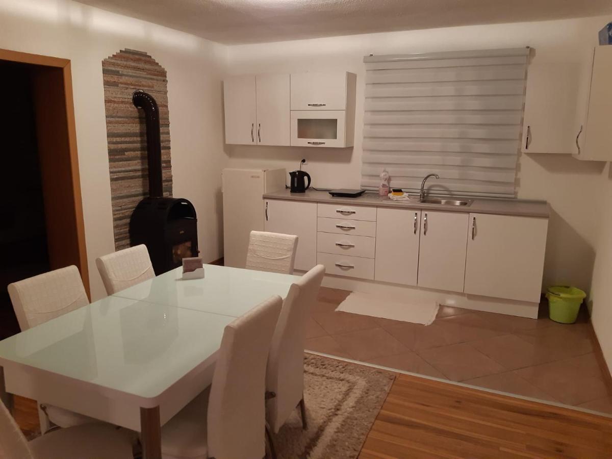 Apartman Volijak Appartement Jajce Buitenkant foto